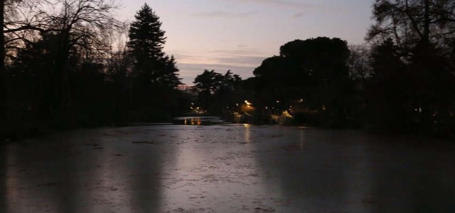 Maltempo, neve e gelo flagellano il Centrosud: molte scuole chiuse