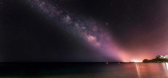 La Galassia vista dalla spiaggia di Caminia