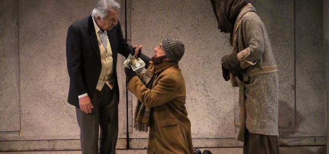 AMA Calabria, superba interpretazione di Pippo Pattavina in ‘Uno, nessuno e centomila’ di Pirandello