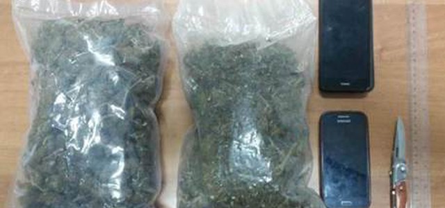 Sorpresi con 1 kg di droga, arrestati minori