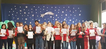 Al Convitto Galluppi si rinnova l'appuntamento con i mercatini di Natale dedicati a "riciclaggio e solidarietà per la creatività"