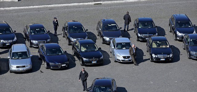 Auto blu, 774 in meno nell'ultimo anno