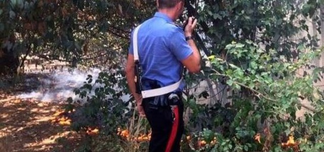 Appicca rogo in parco Villa Margherita a Catanzaro, arrestata 34enne