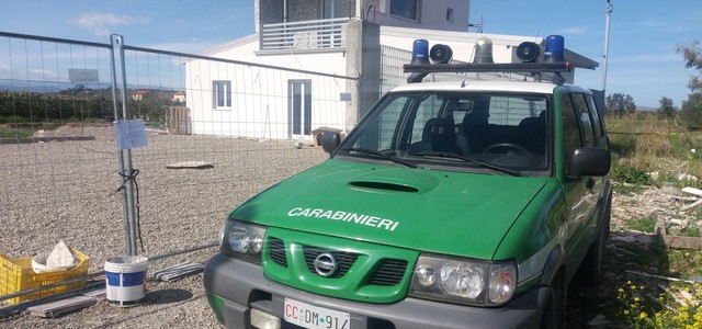 Sequestrato fabbricato abusivo in corso di edificazione