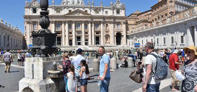 Vaticano studia scomunica per associazione mafiosa