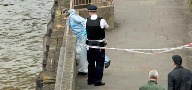 Londra, ancora terrore. Attacco a London Bridge, 7 morti, 21 feriti gravi. Perquisita casa killer, è