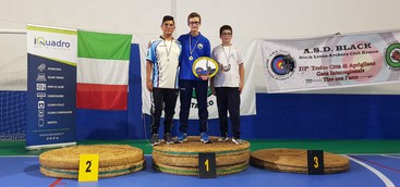 Tiro con l’arco, doppio record ad Aprigliano. Arcieri Club Lido in cima alle classifiche