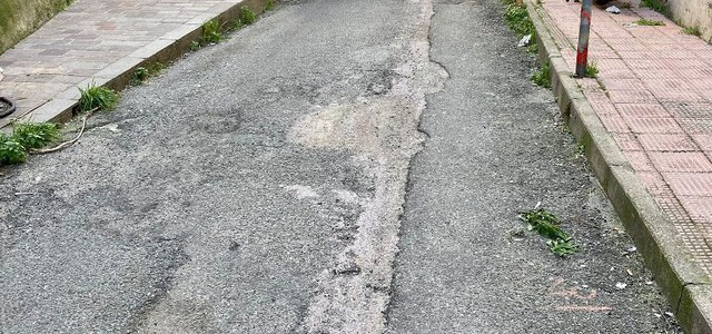RICCIO: STRADE DANNEGGIATE DA SCAVI PER LA FIBRA, PROPOSTA COMMISSIONE DI INDAGINE