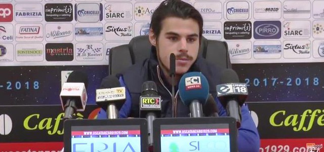 Catanzaro-Cosenza, Zanini: "Dal primo giorno ci è stato chiesto di vincere il derby" (VIDEO)