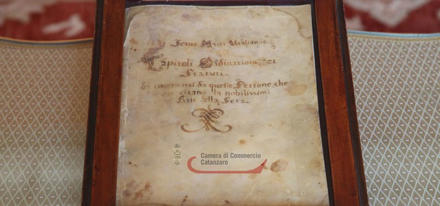 Gli Statuti dell'Arte della Seta di Carlo V saranno esposti alla biblioteca della Camera di Commercio