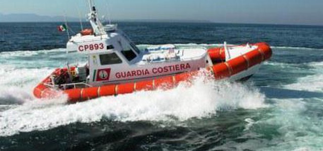 Sub si immerge e scompare, trovato morto
