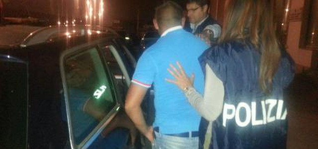Tentata estorsione, due arresti