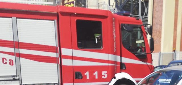 Flash - Catanzaro, sospetta fuga di gas nel quartiere Pontepiccolo