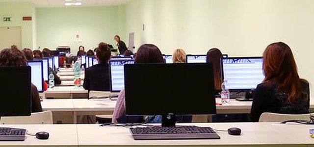 Lavoro: Ue, in Italia record di Neet, aumenta povertà