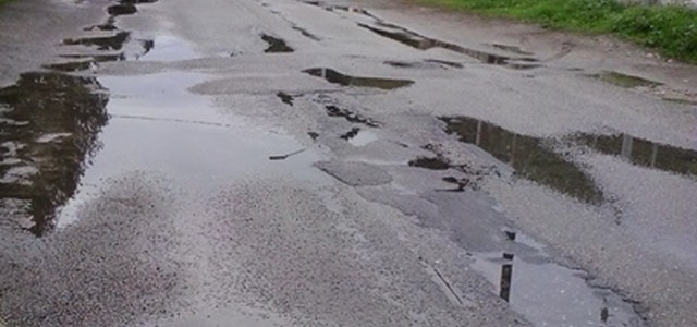 Giovino: strade, rotatoria ed illuminazione entrata pineta, richiesta ai politici