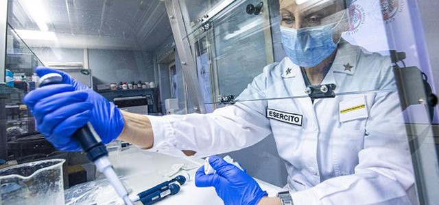 Tamponi anti-Covid, a Catanzaro da domani attiva la tensostruttura "drive through"