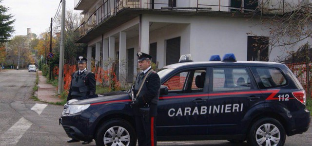 Nascondeva la droga nel bidet: arrestato 34enne  nel Catanzarese