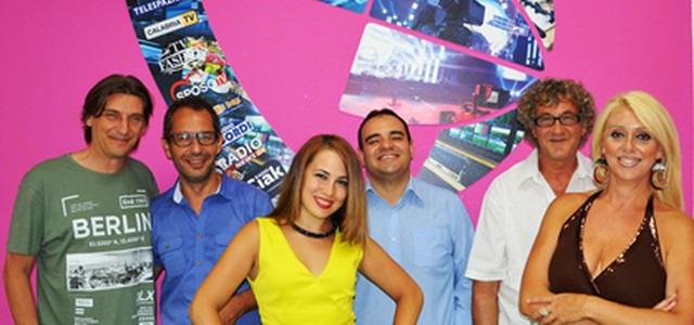 Musica, i Black Belt con la cantante catanzarese Anna Guerra