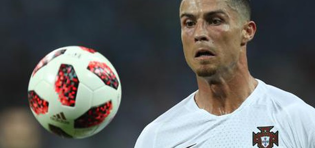 Cristiano Ronaldo CR7 è della Juventus: 'Voglio cominciare un nuovo ciclo'