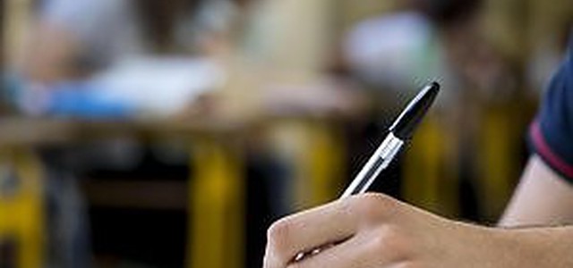 Esame maturità, basterà la media del 6 per essere ammessi