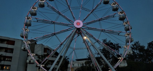 Inaugurata ruota panoramica a Reggio Calabria