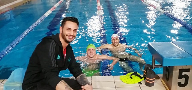 "Immergersi nel nuoto significa lasciare i pensieri a galla" storia del  nuoto del capoluogo. ( Foto Gallery)