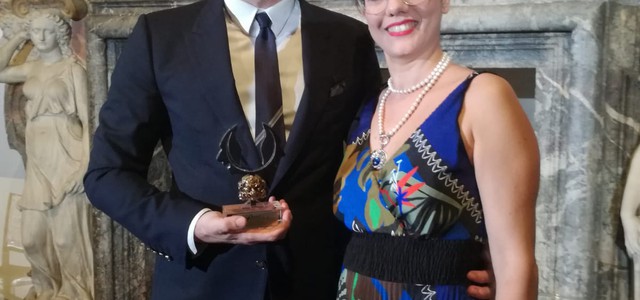 L’arte di Gerardo Sacco brilla a Roma e Napoli, tra cultura e solidarietà