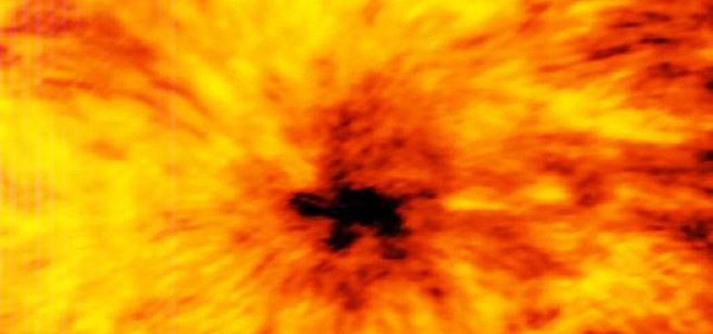 Sul Sole una macchia grande due volte la Terra
