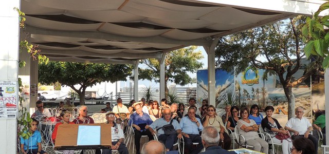 Arte e poesia con Scrivilo al Mare