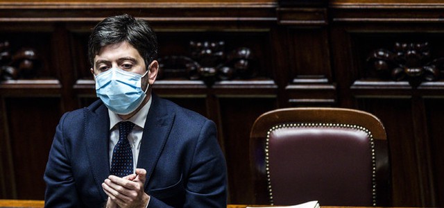 Speranza: " Troppa gente in giro, 48 ore per nuova stretta"