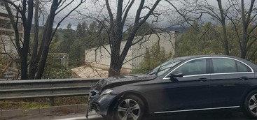Tamponamento tra due auto sulla S.S. 280 