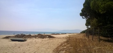 Celia: su spiaggia Bellino un vero e proprio ricettacolo di rifiuti e detriti
