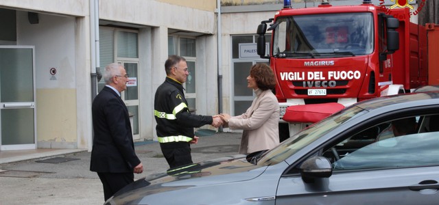 Prefetto Ferrandino visita Comando Provinciale vigili del fuoco