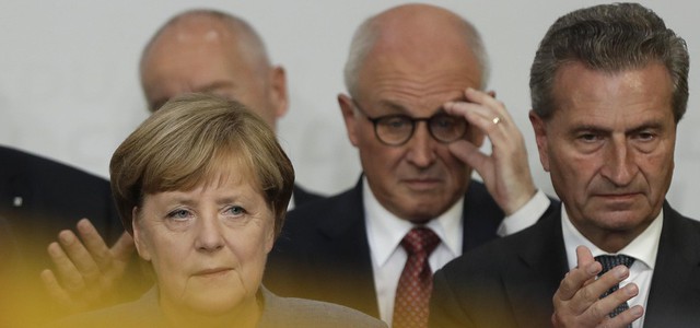 Germania: vince Merkel, volano populisti. Crolla l'Spd