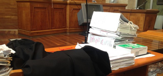 Ben 46 magistrati lo condannano, dopo dieci anni viene assolto a Catanzaro
