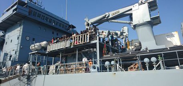 Sbarco migranti a Corigliano, tre fermi