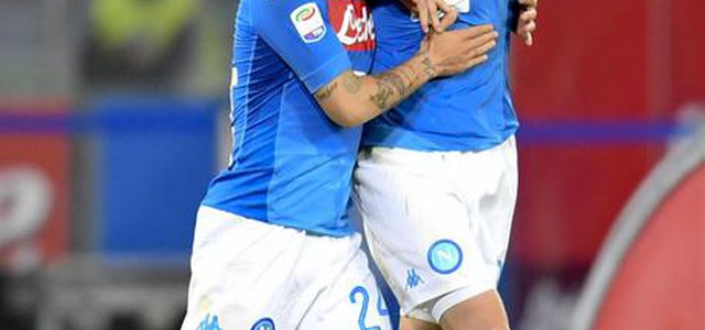 Serie A: Crotone Juventus 1-1, Napoli Udinese 4-2. Partenopei a -4 dai bianconeri