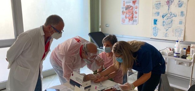Test sierologici al personale scolastico, Fimmg Catanzaro: "Partenza positiva e grande disponibilità"