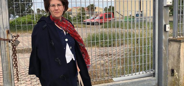 La senatrice Abate (M5S) in visita presso i Vigili del Fuoco di Corigliano Rossano