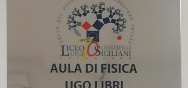 Al Liceo "Siciliani" di Catanzaro intitolata Aula di Fisica al Preside Ugo Libri