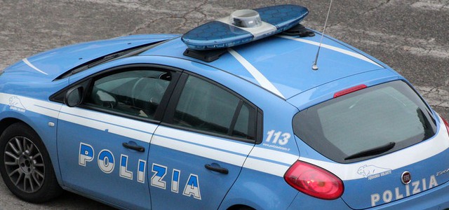 Deferiti tre extracomunitari per diversi reati nel centro storico di Crotone