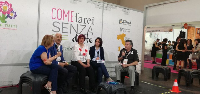 “A spasso con il lupo”, il libro di Luana Maurotti