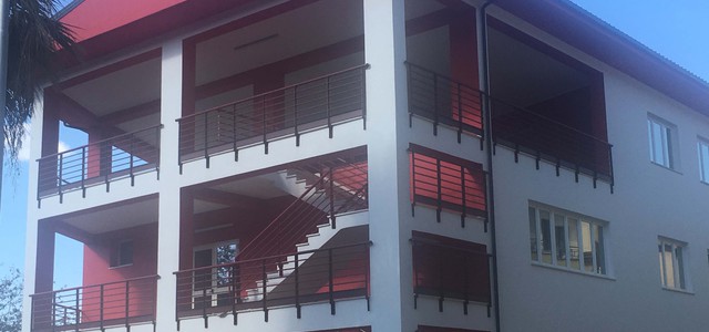 NUOVO LICEO CLASSICO “G. COLOSIMO” A CORIGLIANO AULE COLORATE CROMOTERAPICHE  