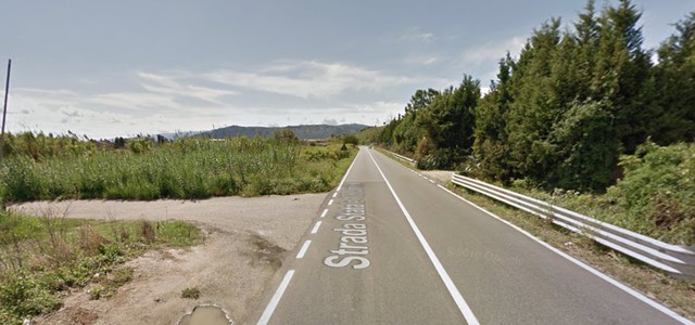Residenti di via Magna Grecia Traversa I: la strada di casa è abusiva