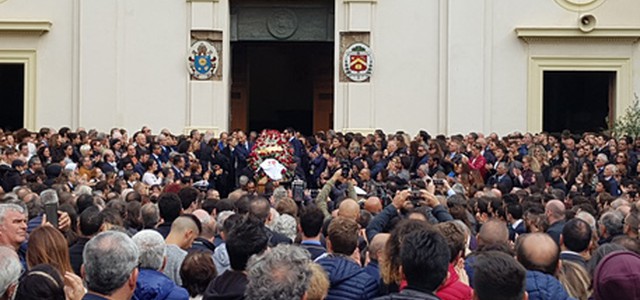 Tragedia nel Crotonese, celebrati funerali imprenditore Marrelli