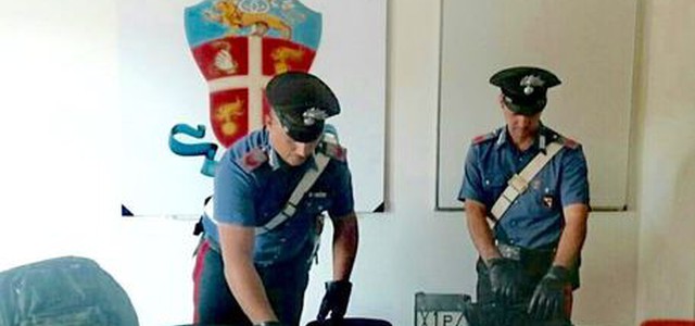 Avevano arnesi da scasso, sei arresti