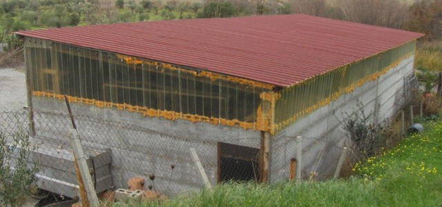 Sequestrato capannone rurale abusivo