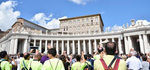 Via per decoro clochard dalla zona di S. Pietro
