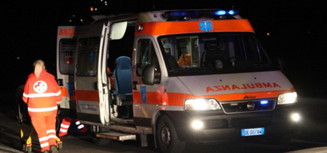 Non ce l'ha fatta la donna rimasta ferita in incidente sulla SS 106