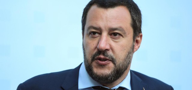 Salvini critica il Reddito di Cittadinanza: "In Calabria non vogliono elemosina ma lavoro"